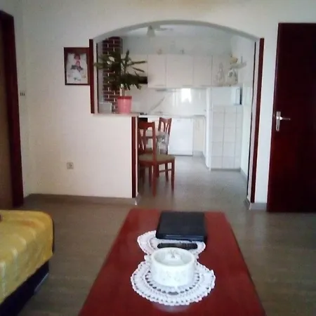 Mirjana Apartman *