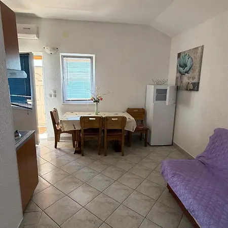Mirjana Apartman *