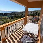 Mirjana Apartamento