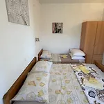 Mirjana Apartamento